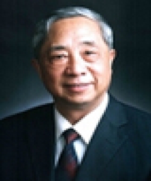 赵淳生 
