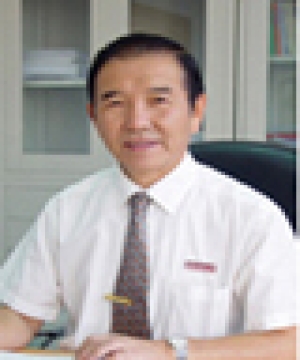 陈 达